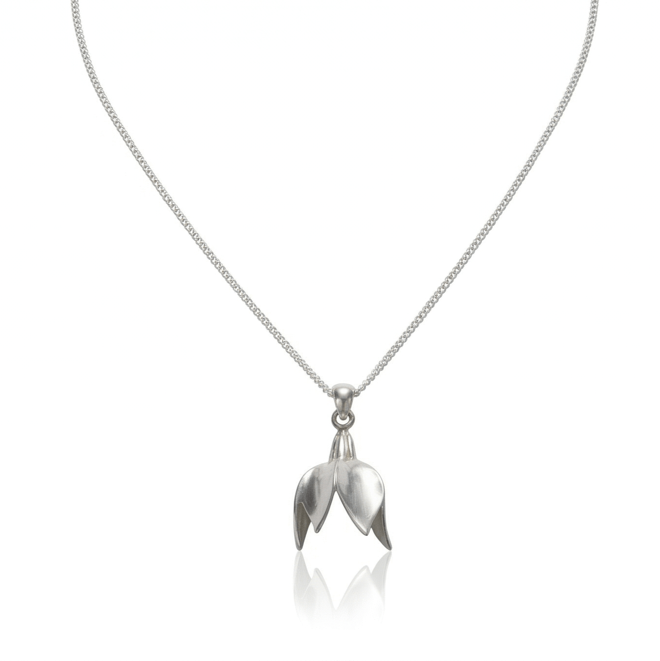 Summer Snowflake Silver Necklace