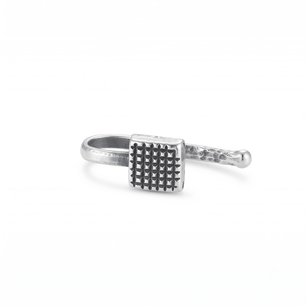 Silver Square Dotted Nose pin (Clip on)