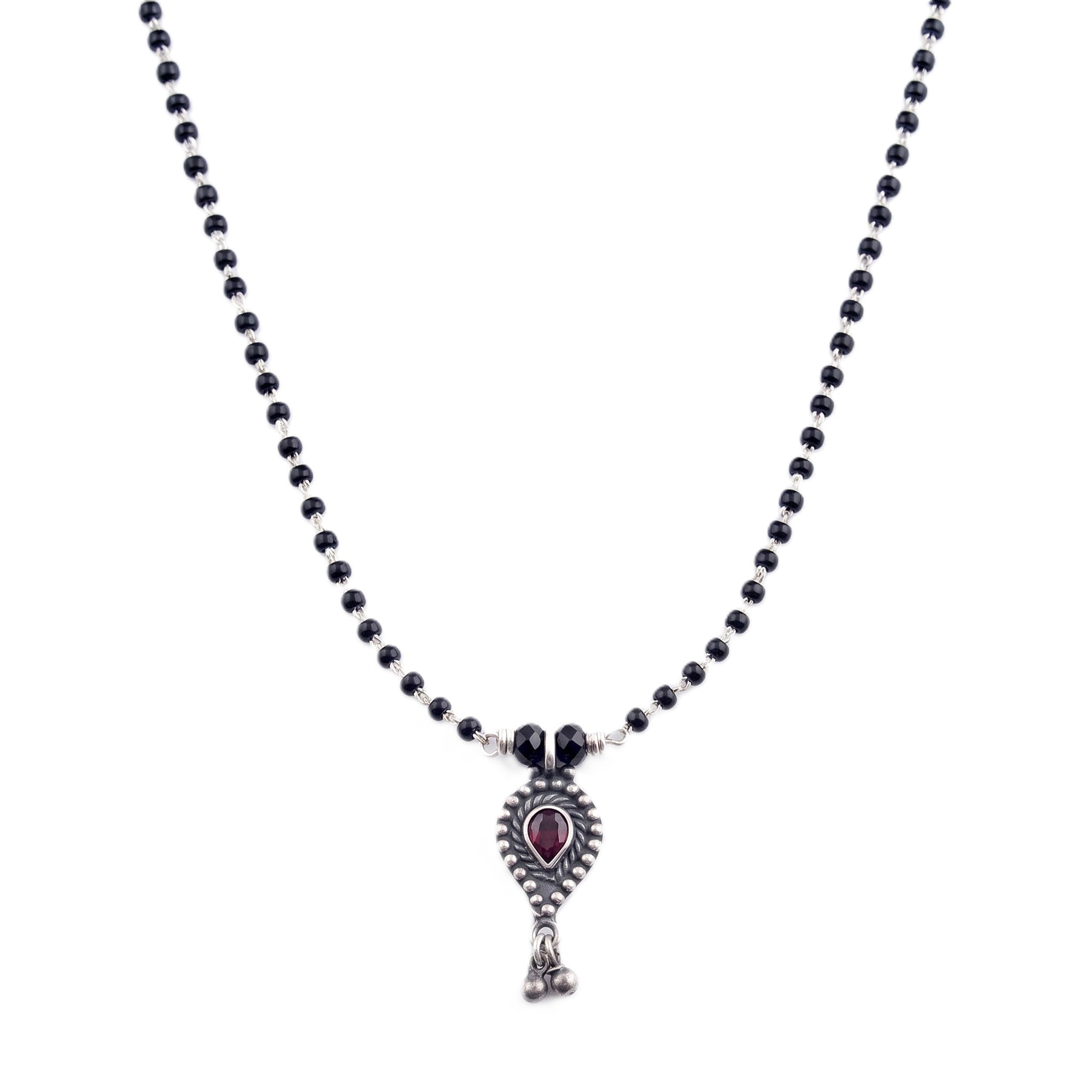Silver Charm Mangalsutra : Parna ghungroo