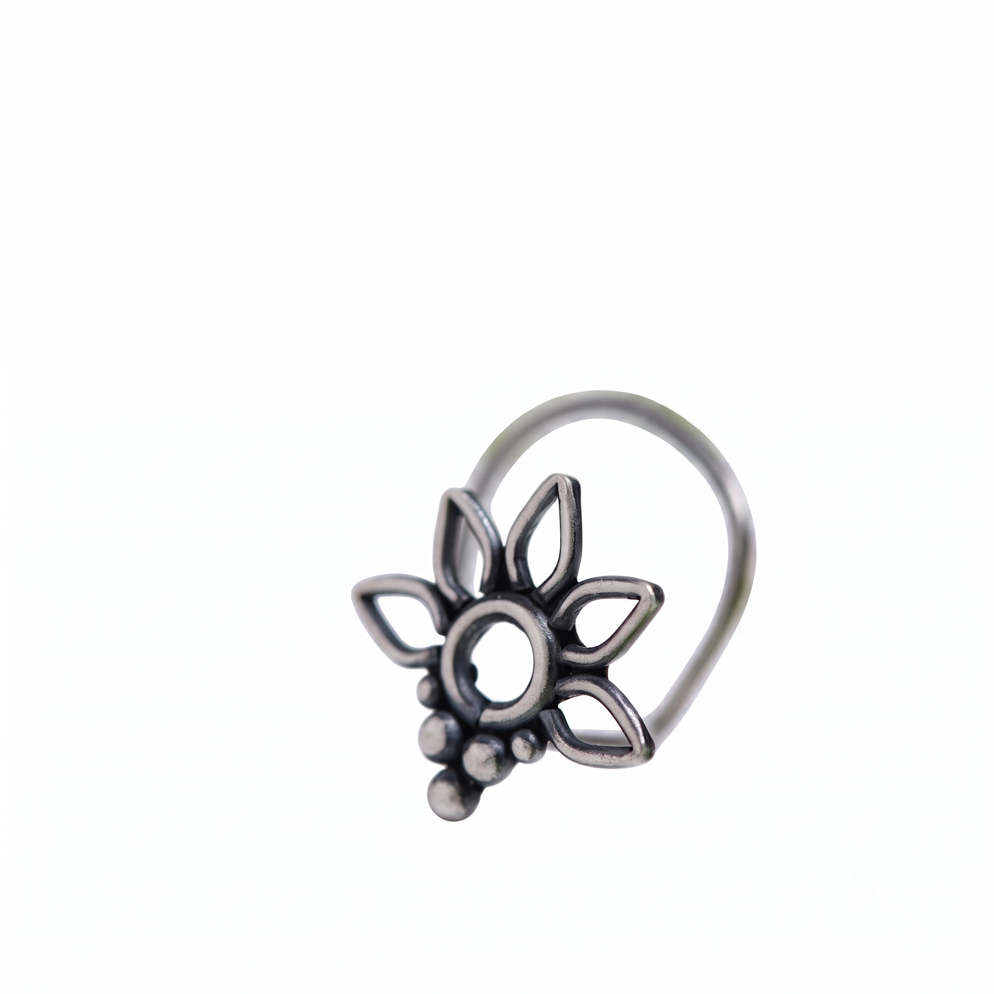 Silver Nose pin (Pierced)