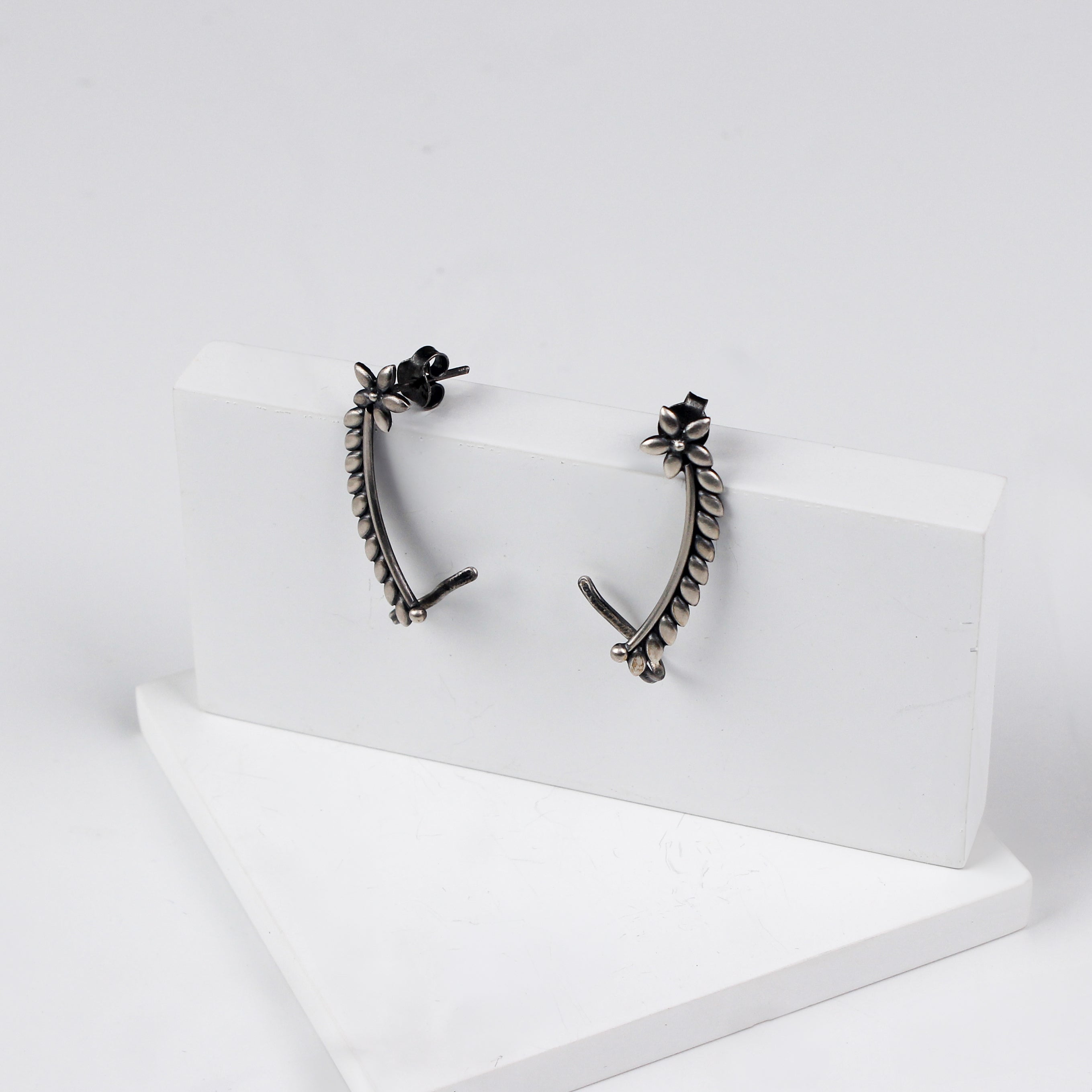 Sadafuli Earcuff