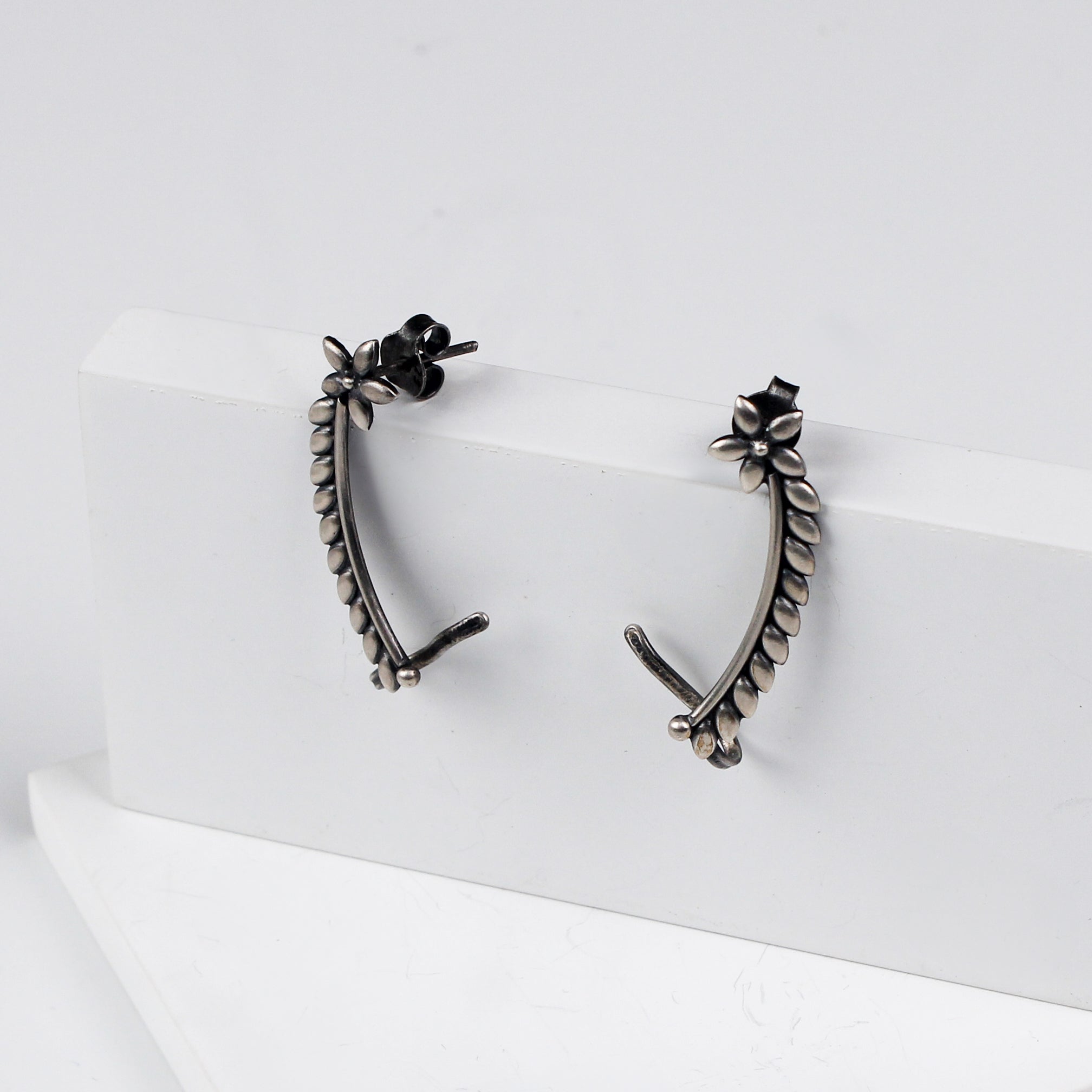Sadafuli Earcuff