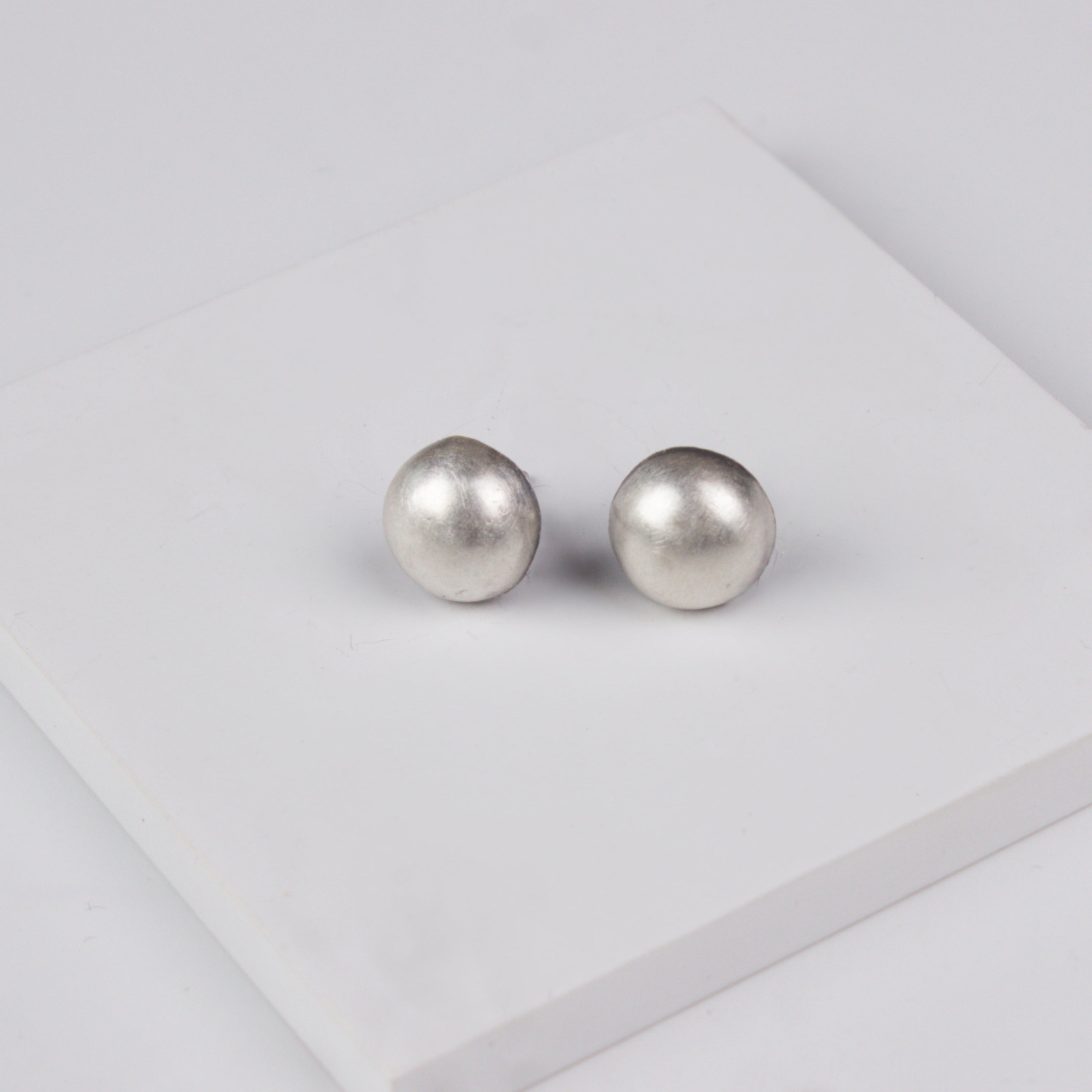 The Small Dome Earrings