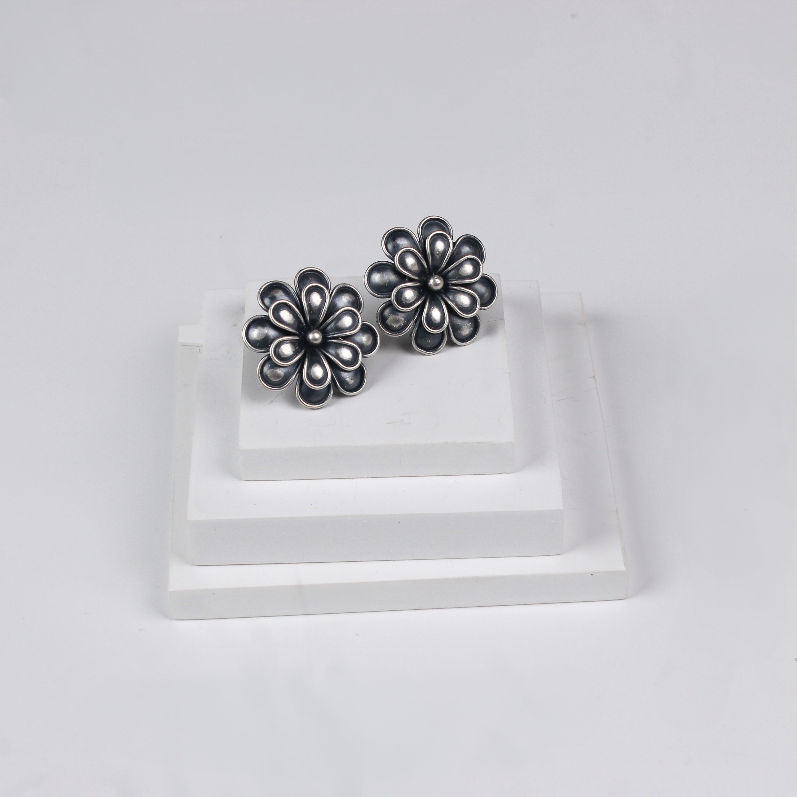 Handcrafted Flower Studs Earring