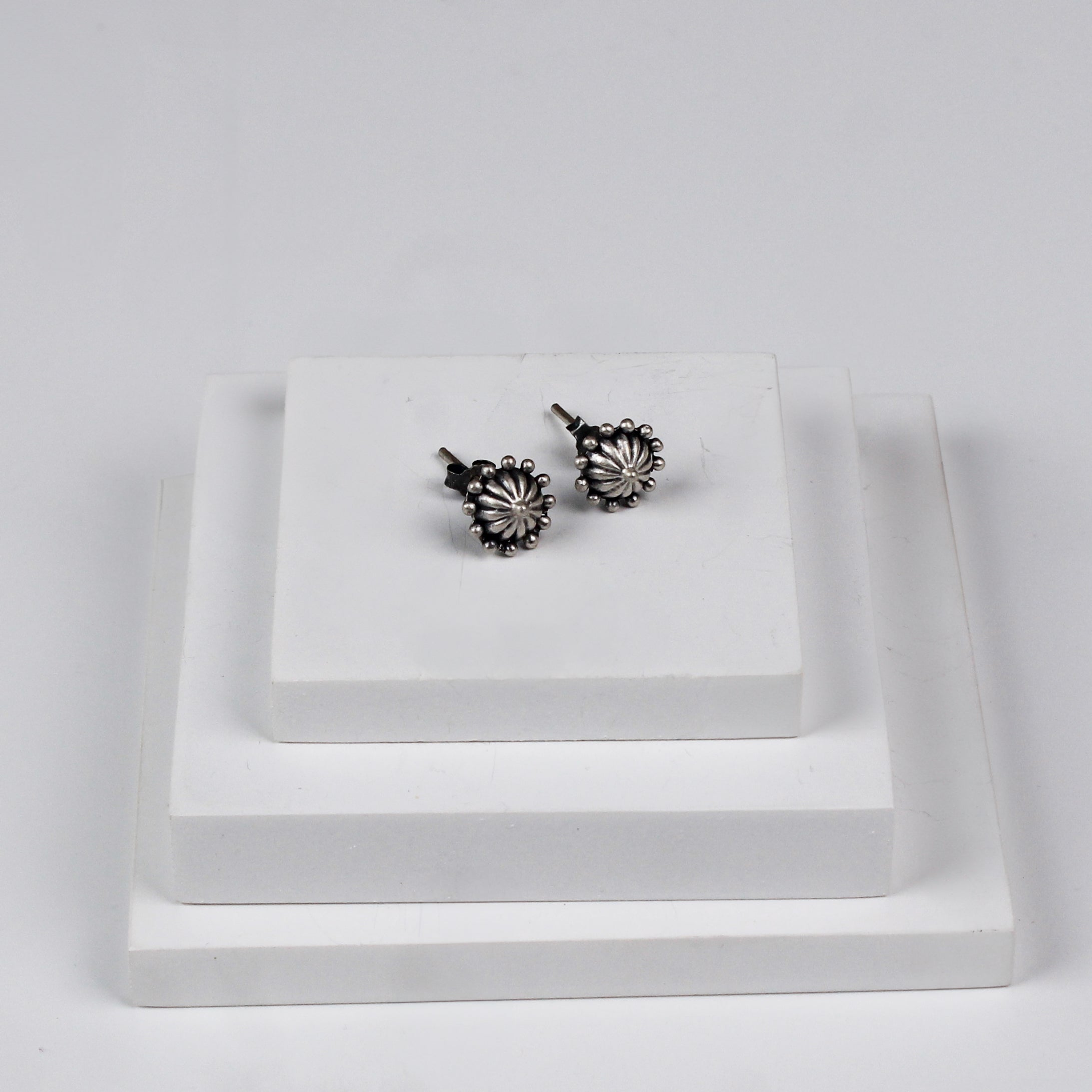 Dome Studs