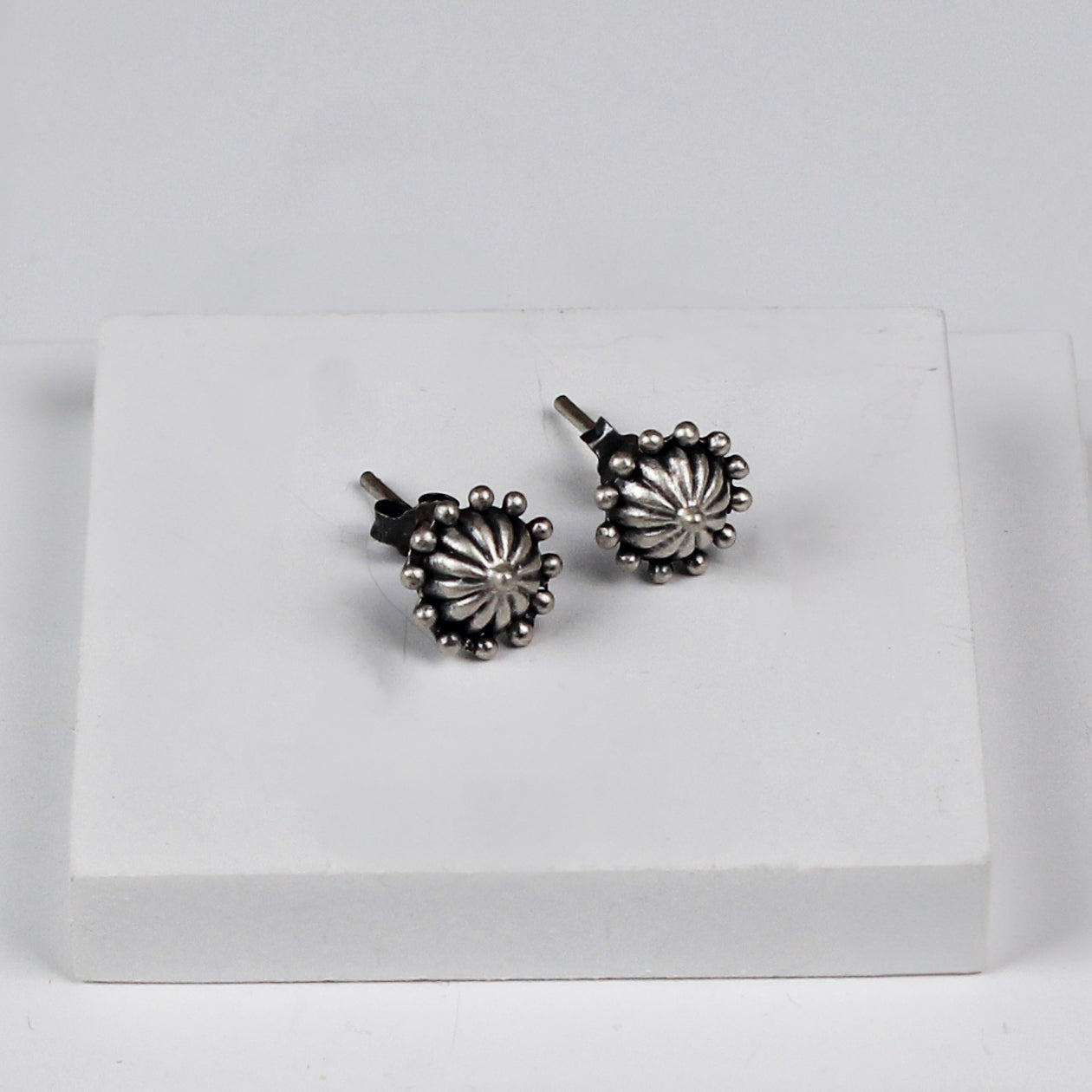 Dome Studs
