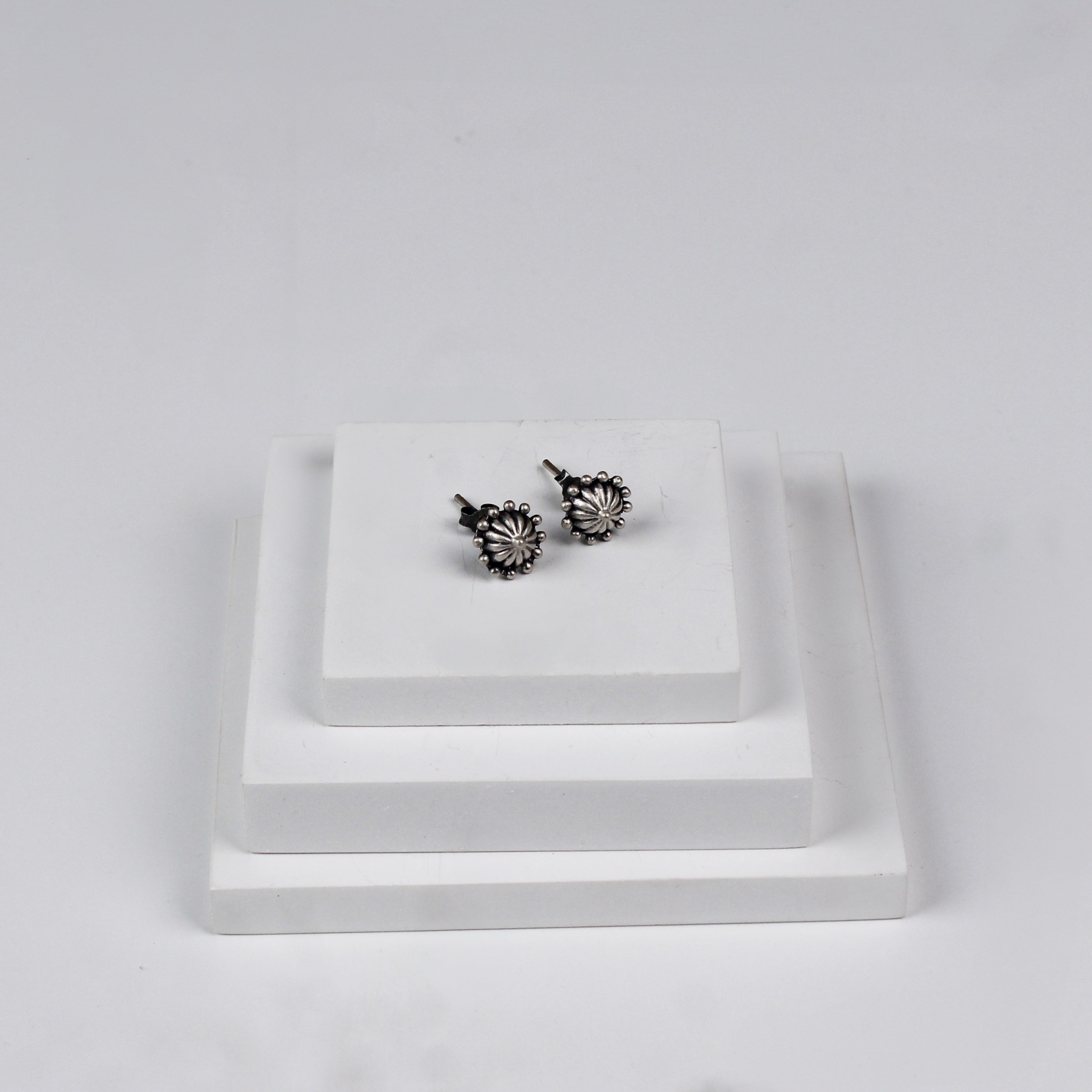 Dome Studs