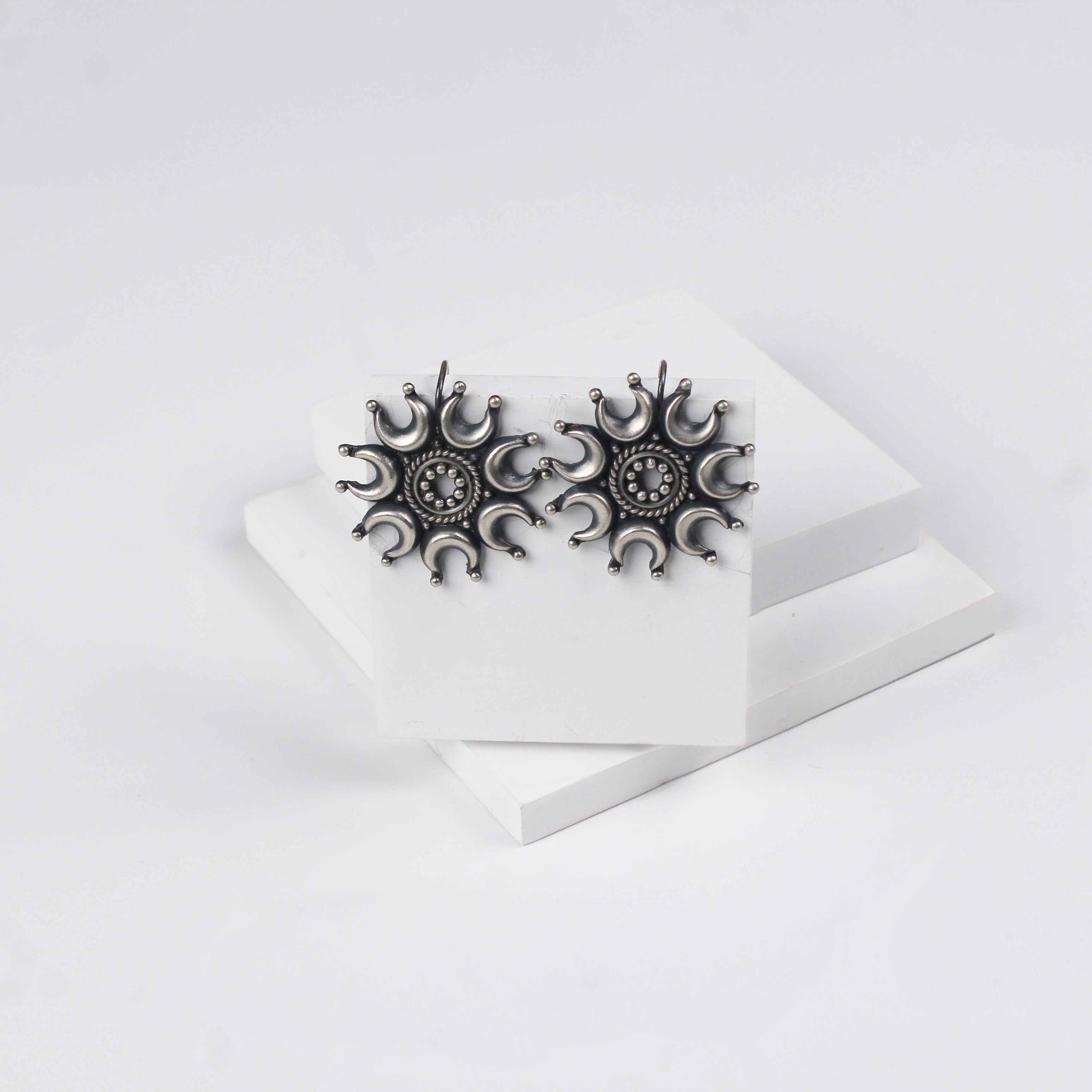 Chandra Earring
