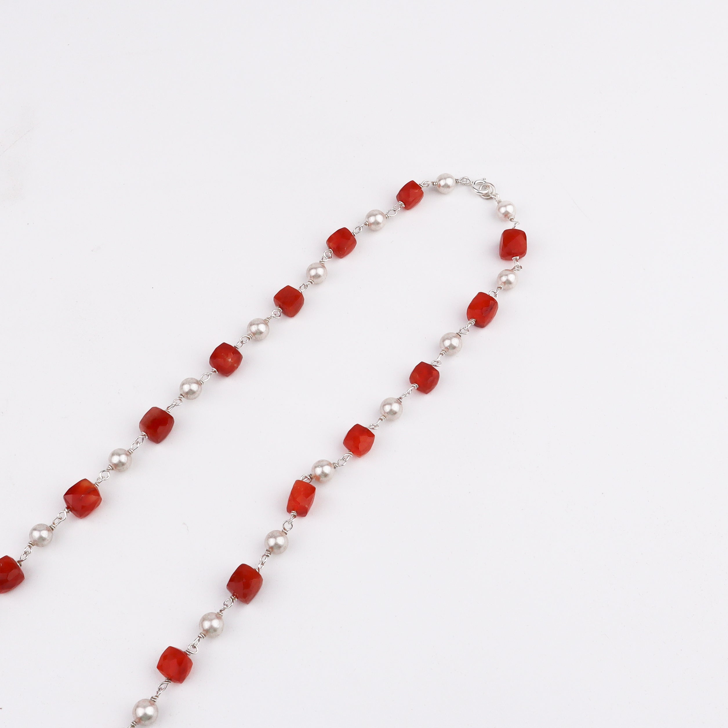 Soorajmukhi Pendant with Carnelian & Pearl Gathan Necklace