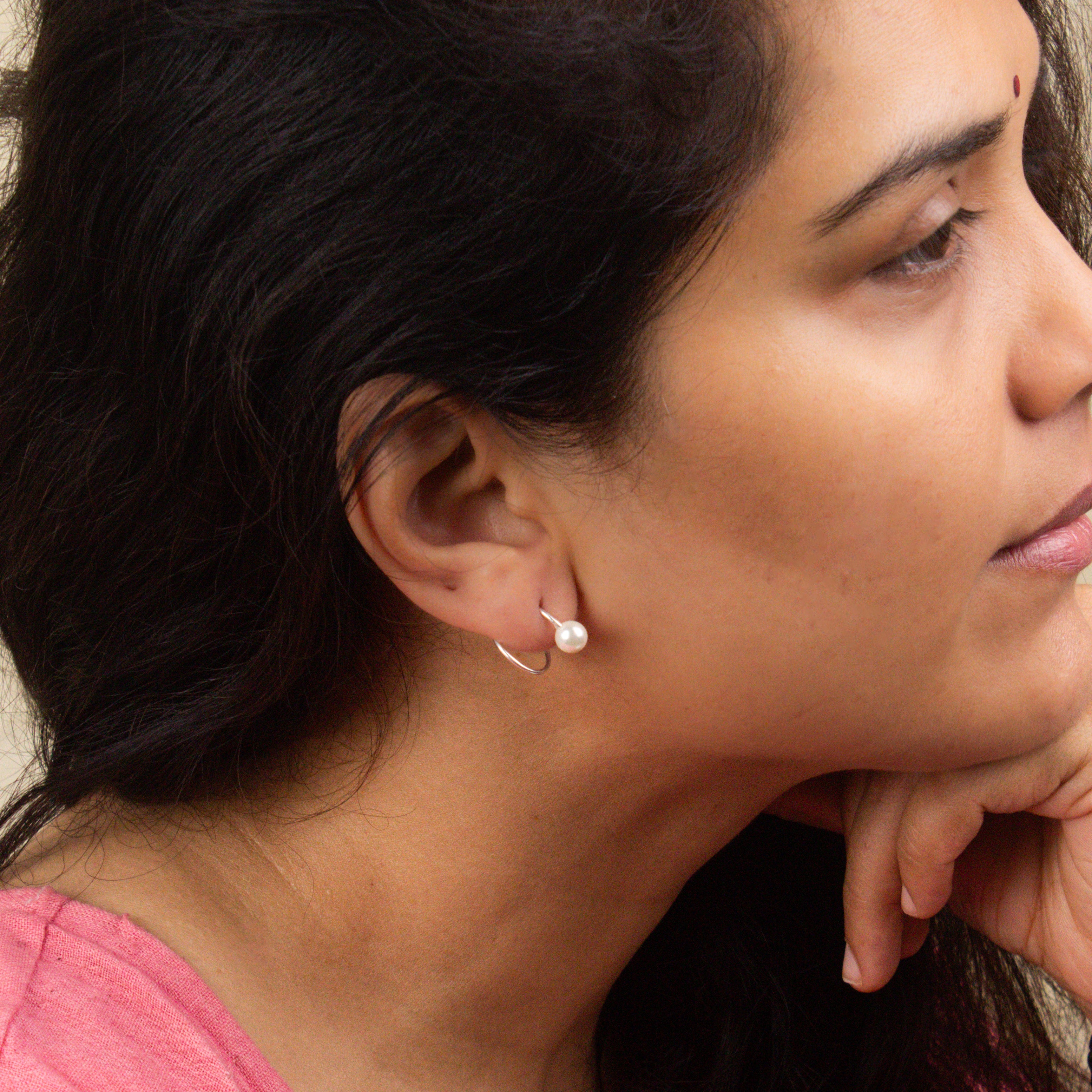 Silver Vintage Spiral Pearl Earring