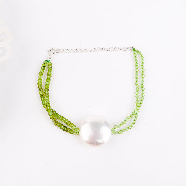 Coin Pearl & Peridot Bracelet