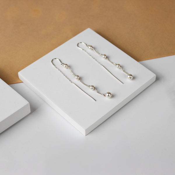 Silver Sui Dhaaga Earring