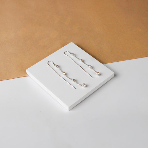 Silver Sui Dhaaga Earring