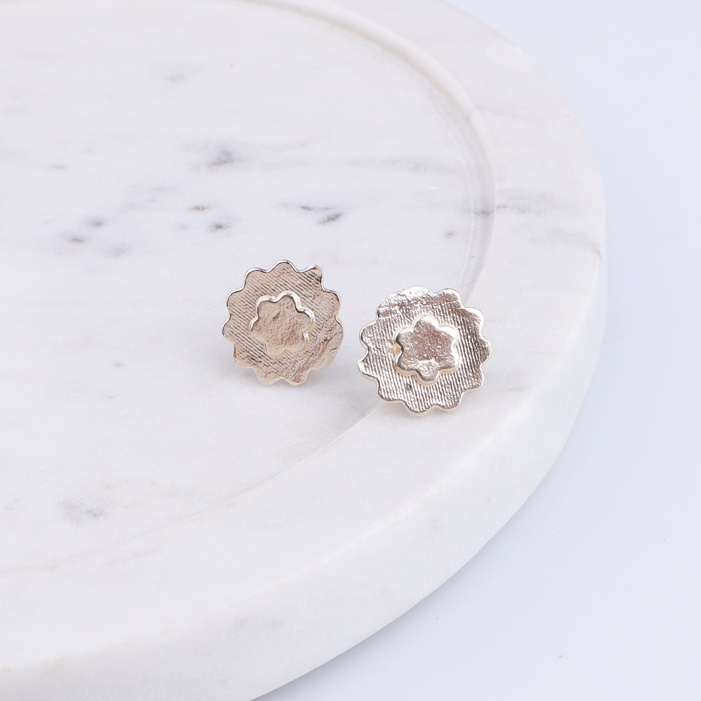 Silver Saaj Motif Earring: ताईत (Taait)