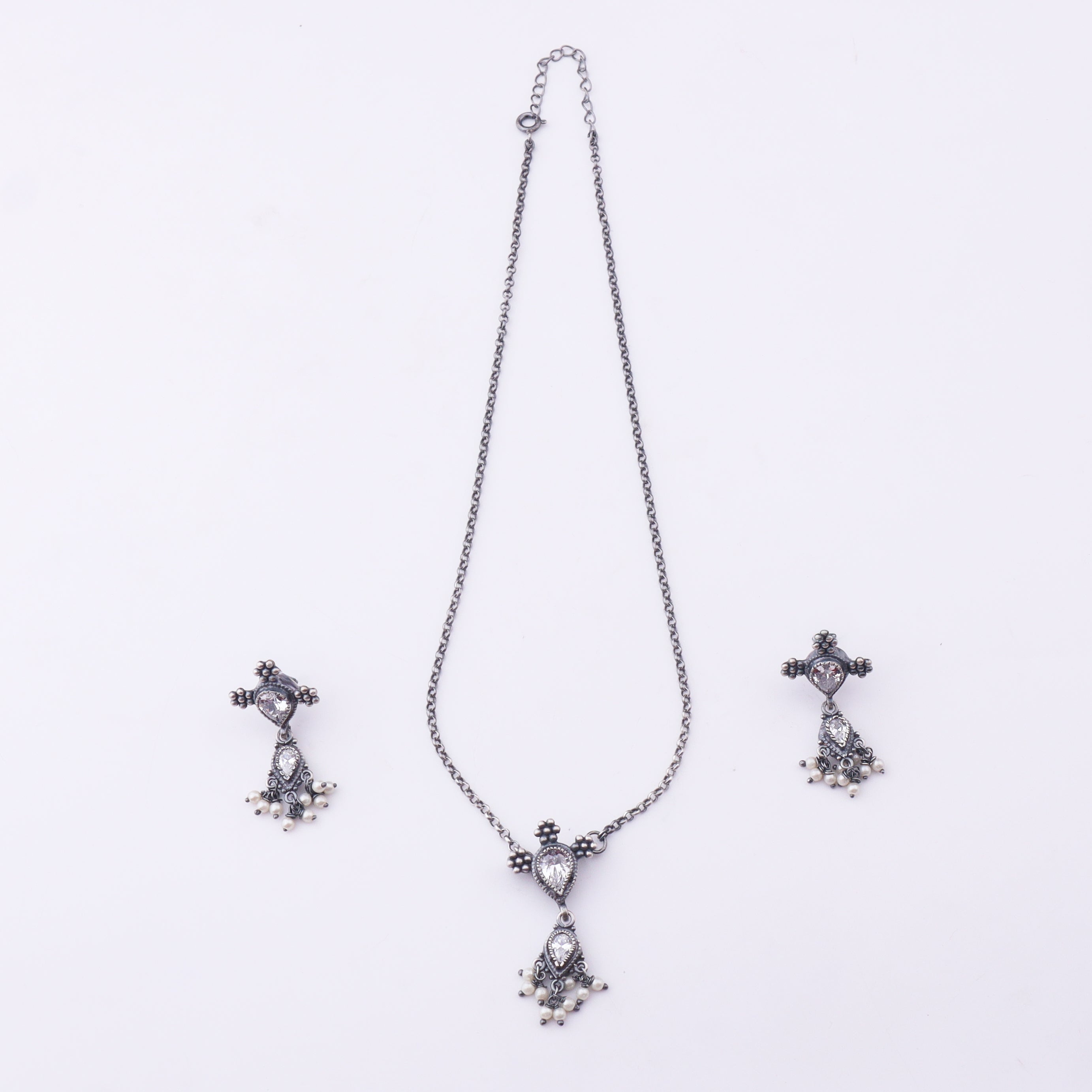 Silver CZ Kudi Tanmani Set with Pearls