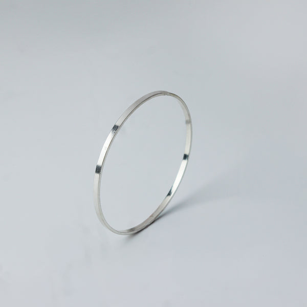 Plain Silver Bangle (Flat Shape)