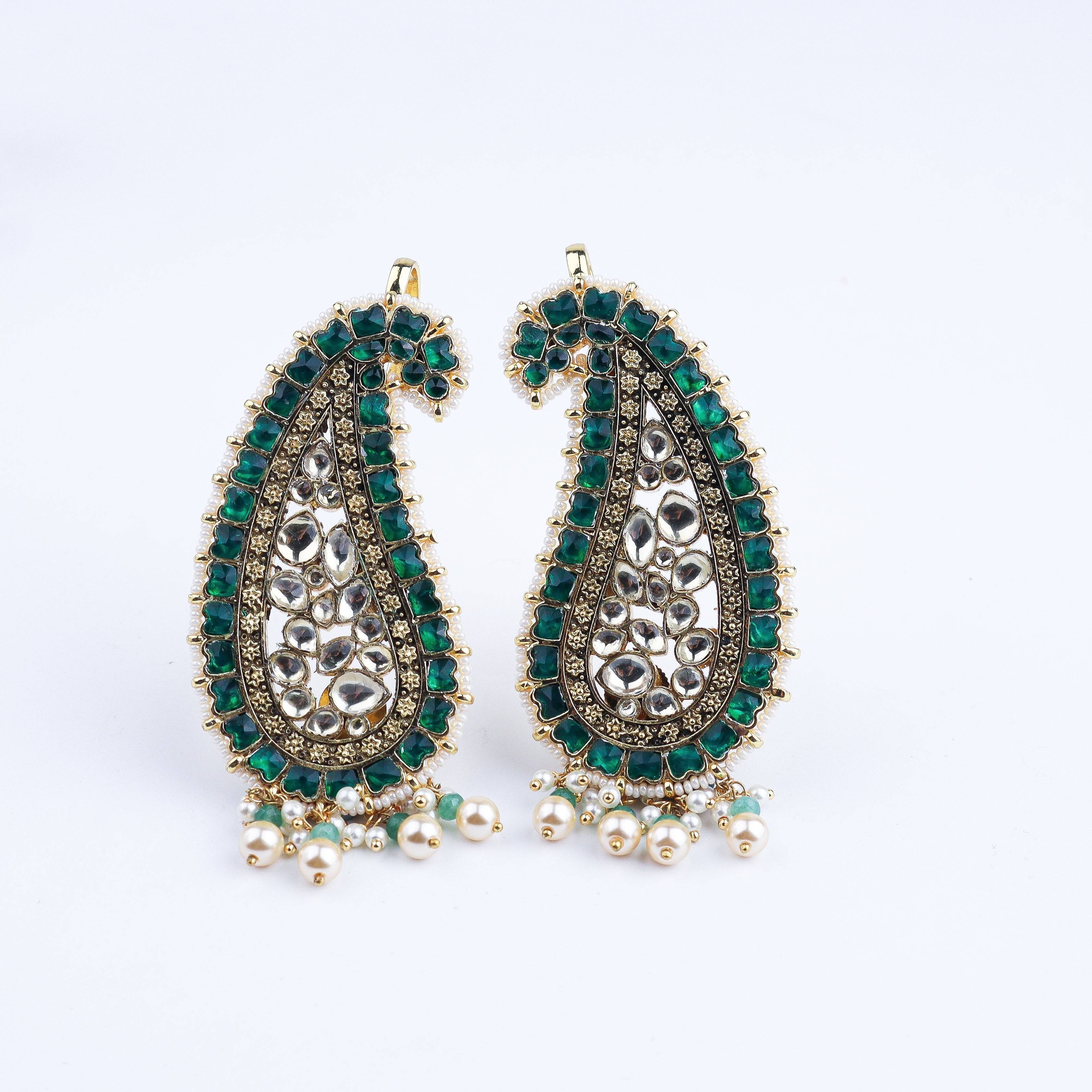 Close-up of a 22K gold-plated fashion ear cuff showcasing intricate detailing, fine craftsmanship, and a rich 22K gold-plated finish