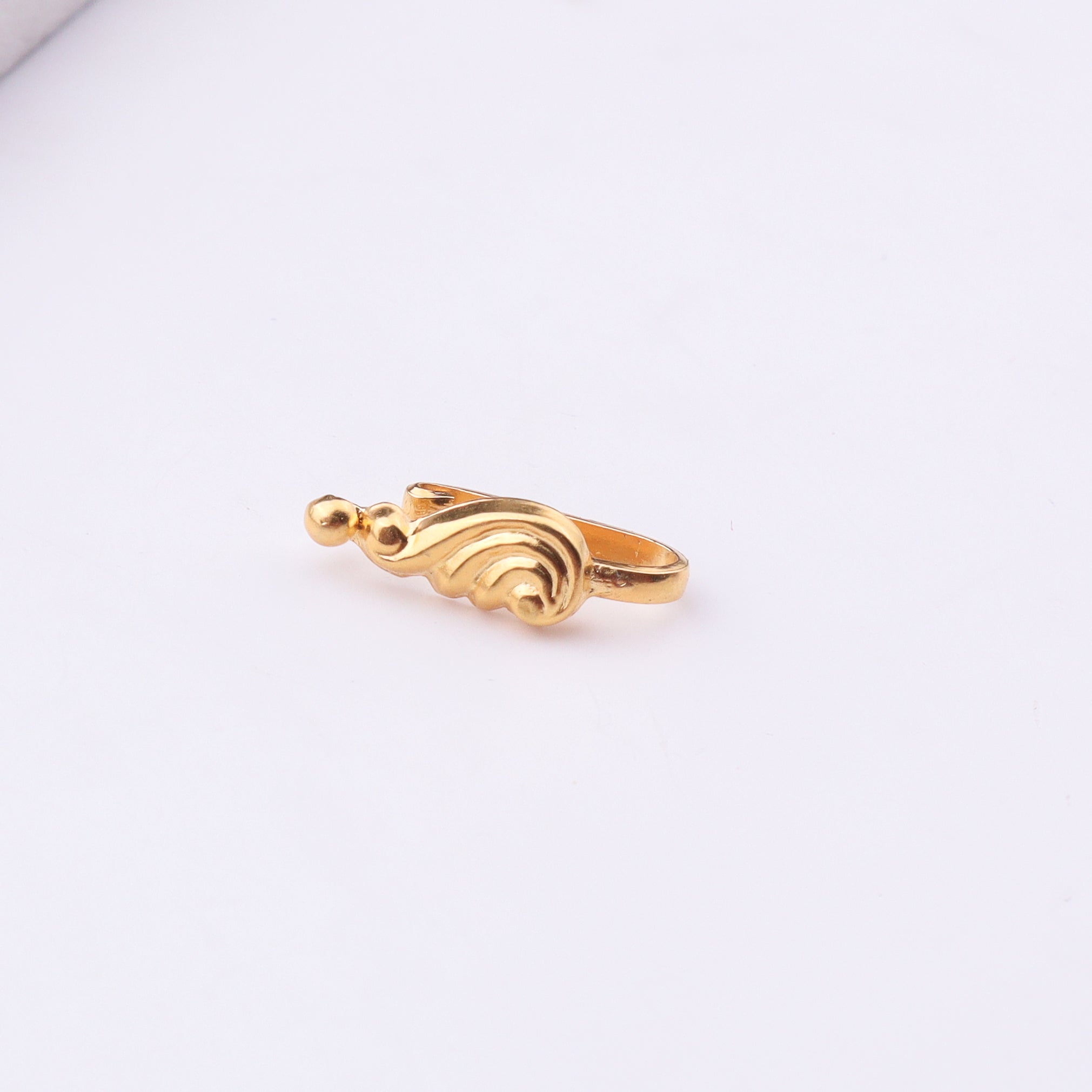 Gold shell nose pin clip-on jewelry