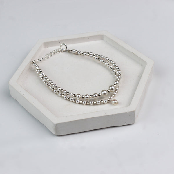 Dainty Layered Pearl Bracelet