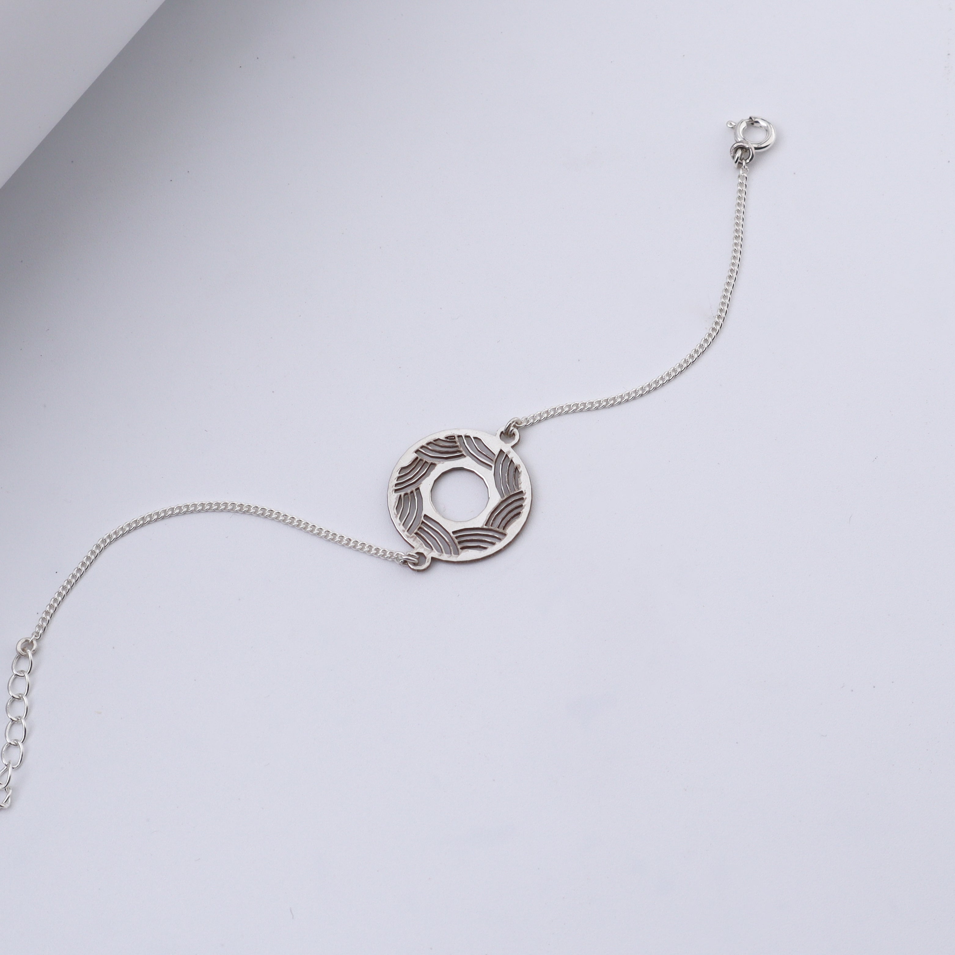 Silver Round Filigree Bracelet