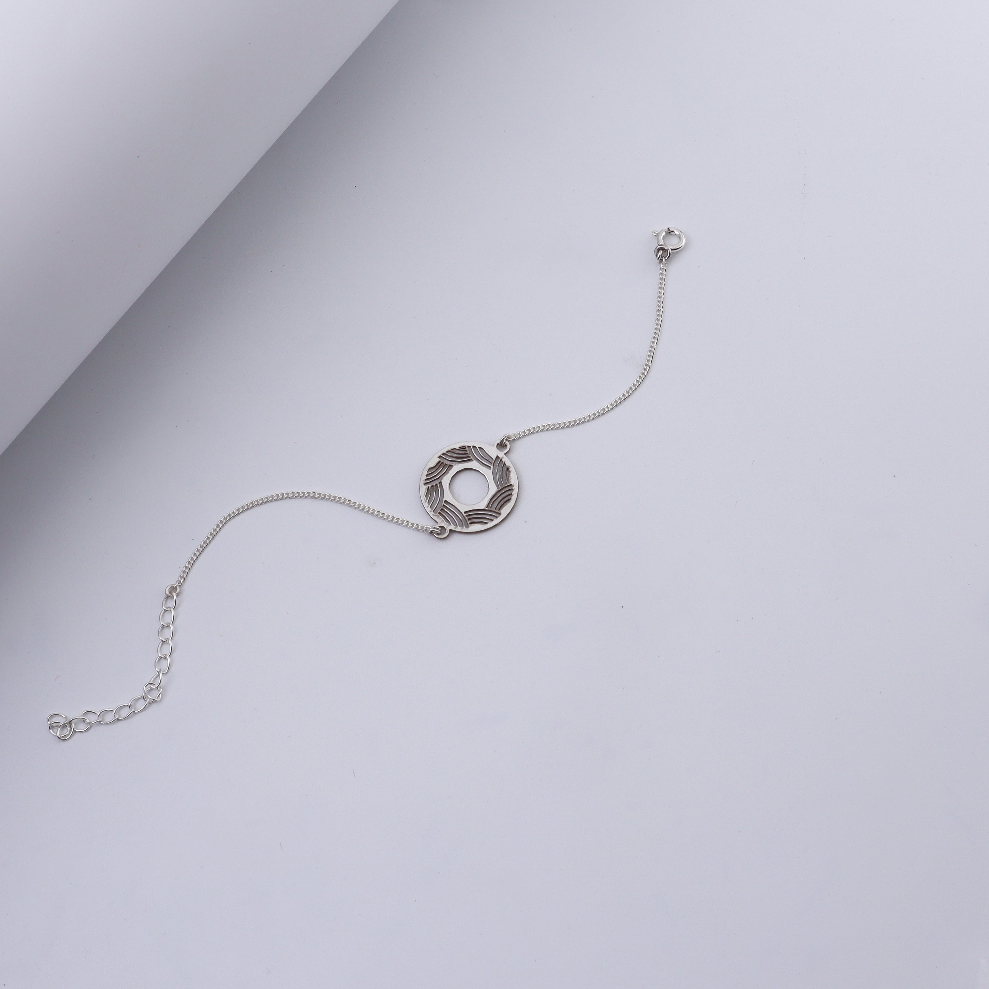 Silver Round Filigree Bracelet