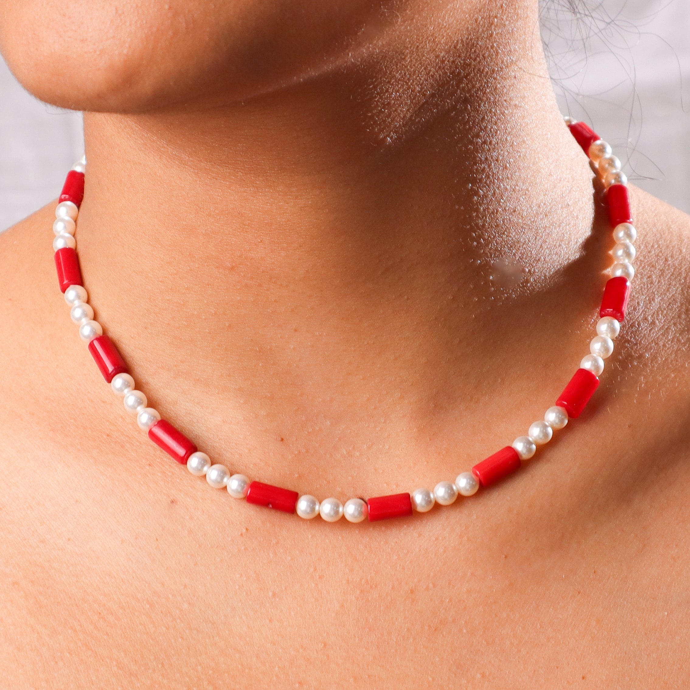 Pearl Necklace with Corals