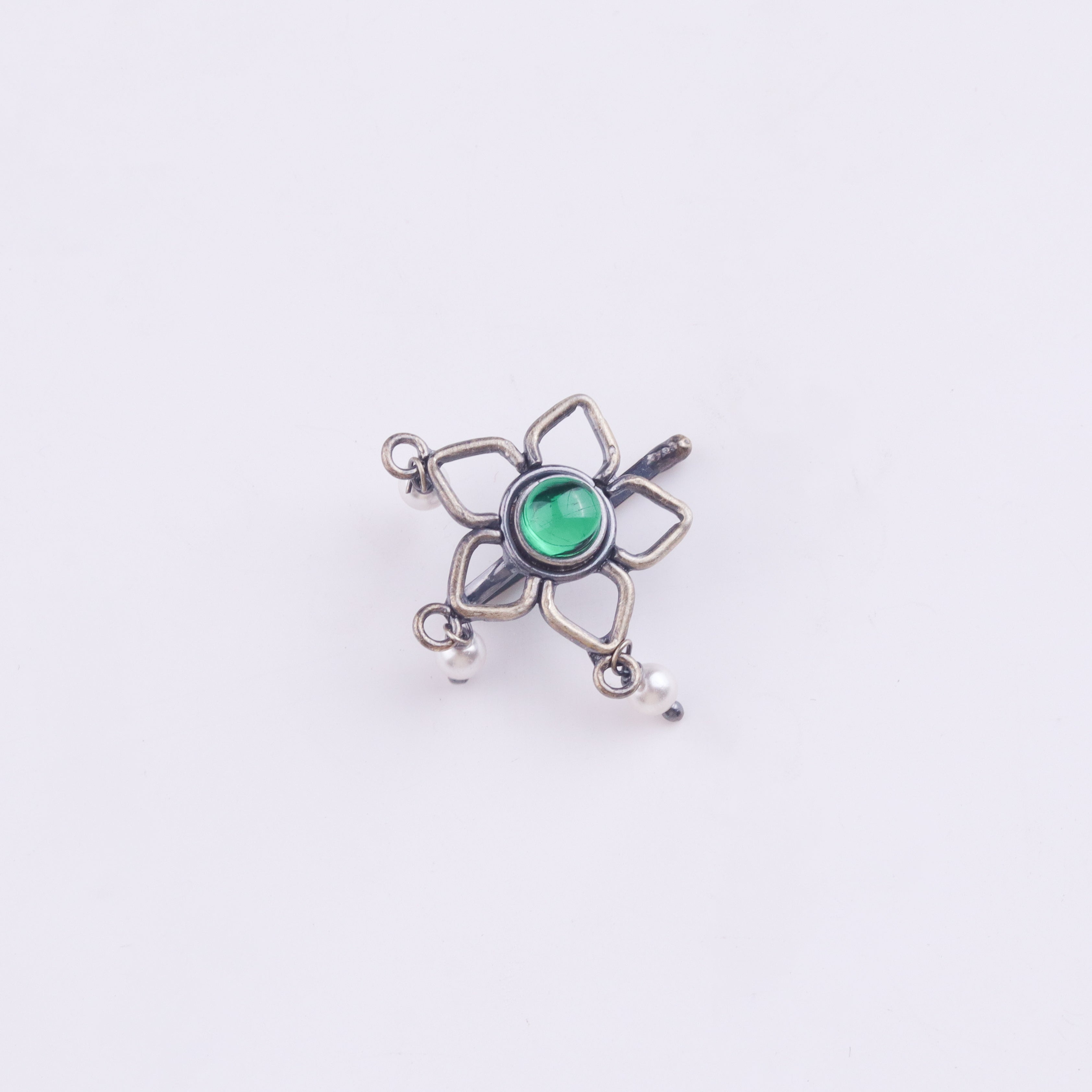 Oxidised Green Flower Clip-On Nose Pin (Large)