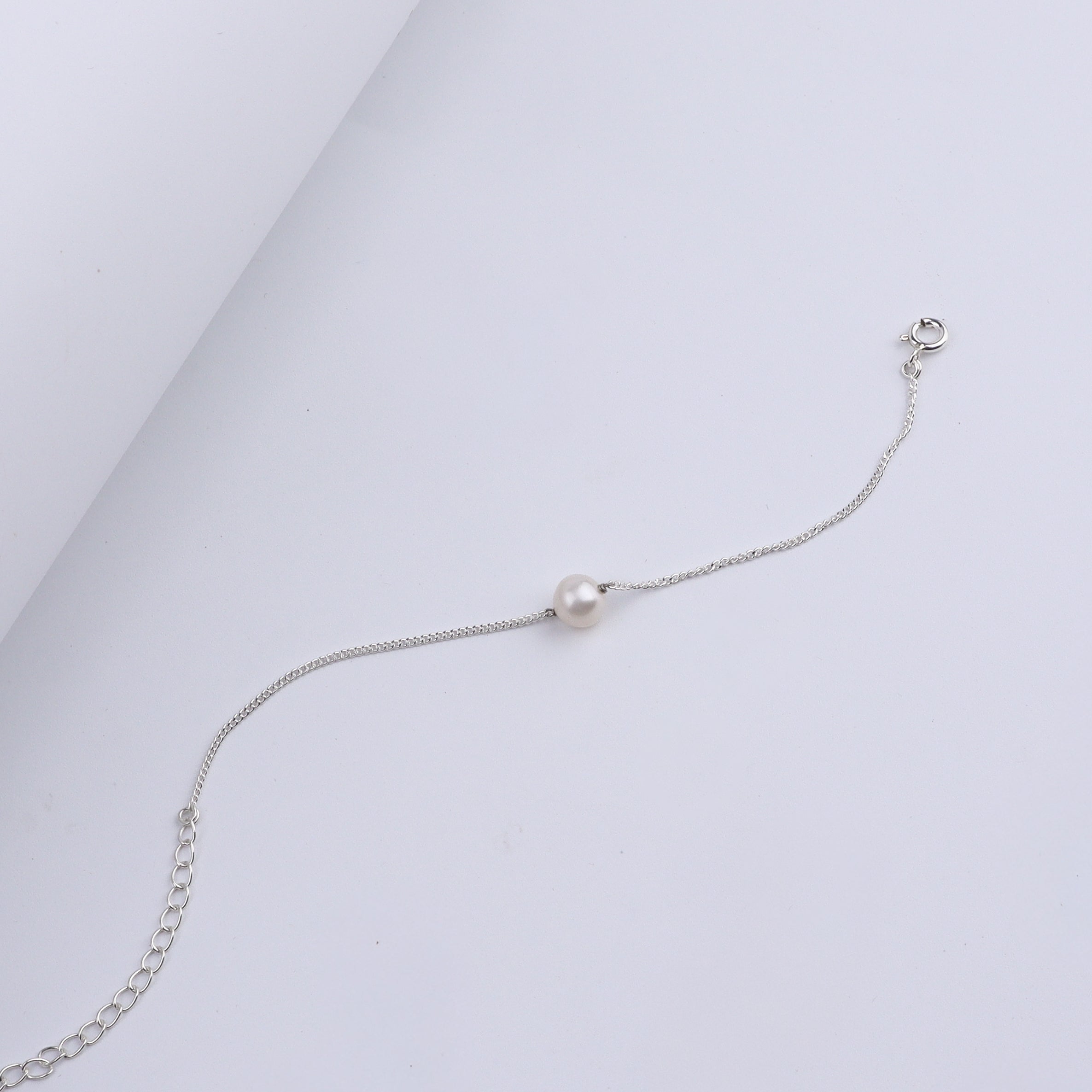 Classic Single Pearl Bracelet