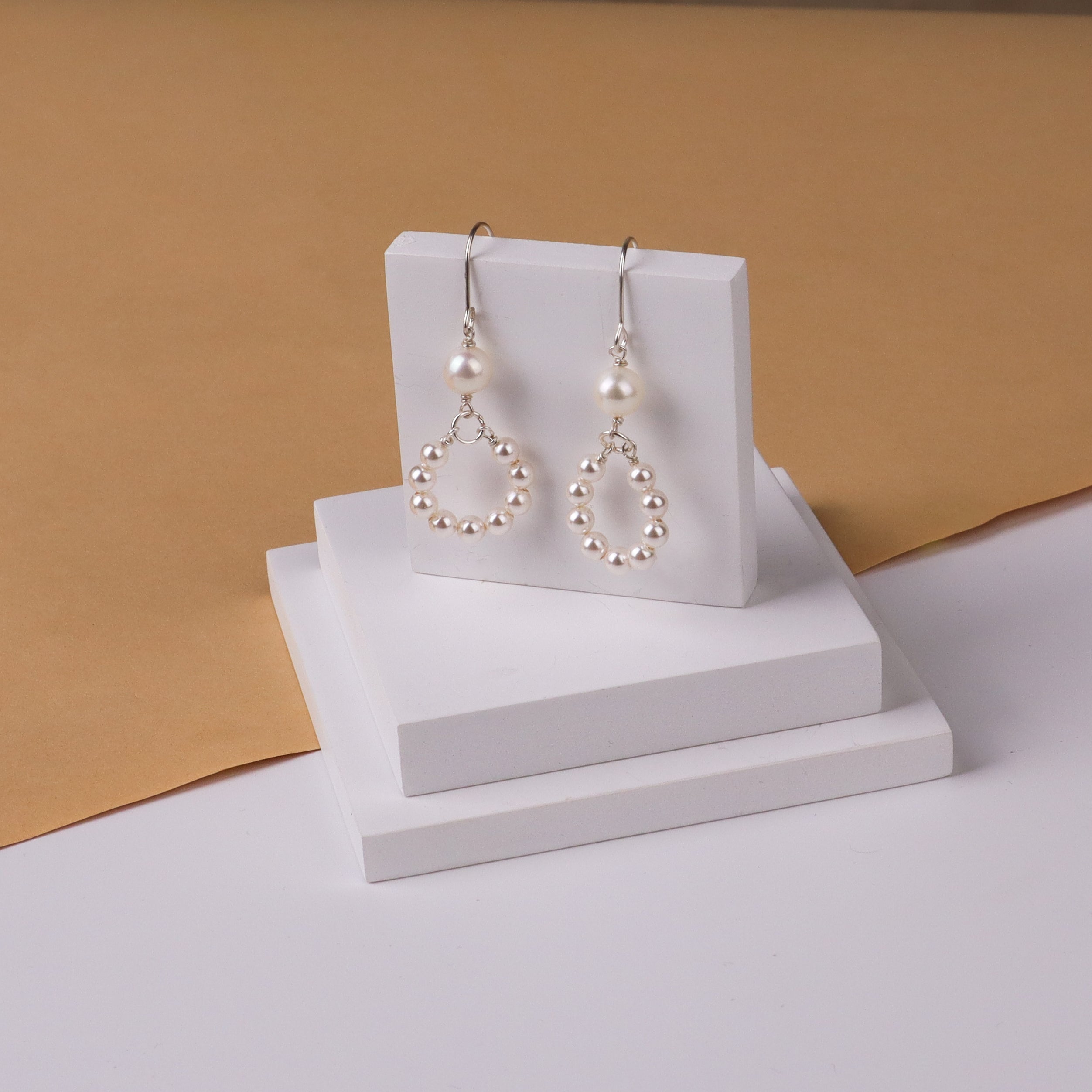 Silver Earring with Pearls