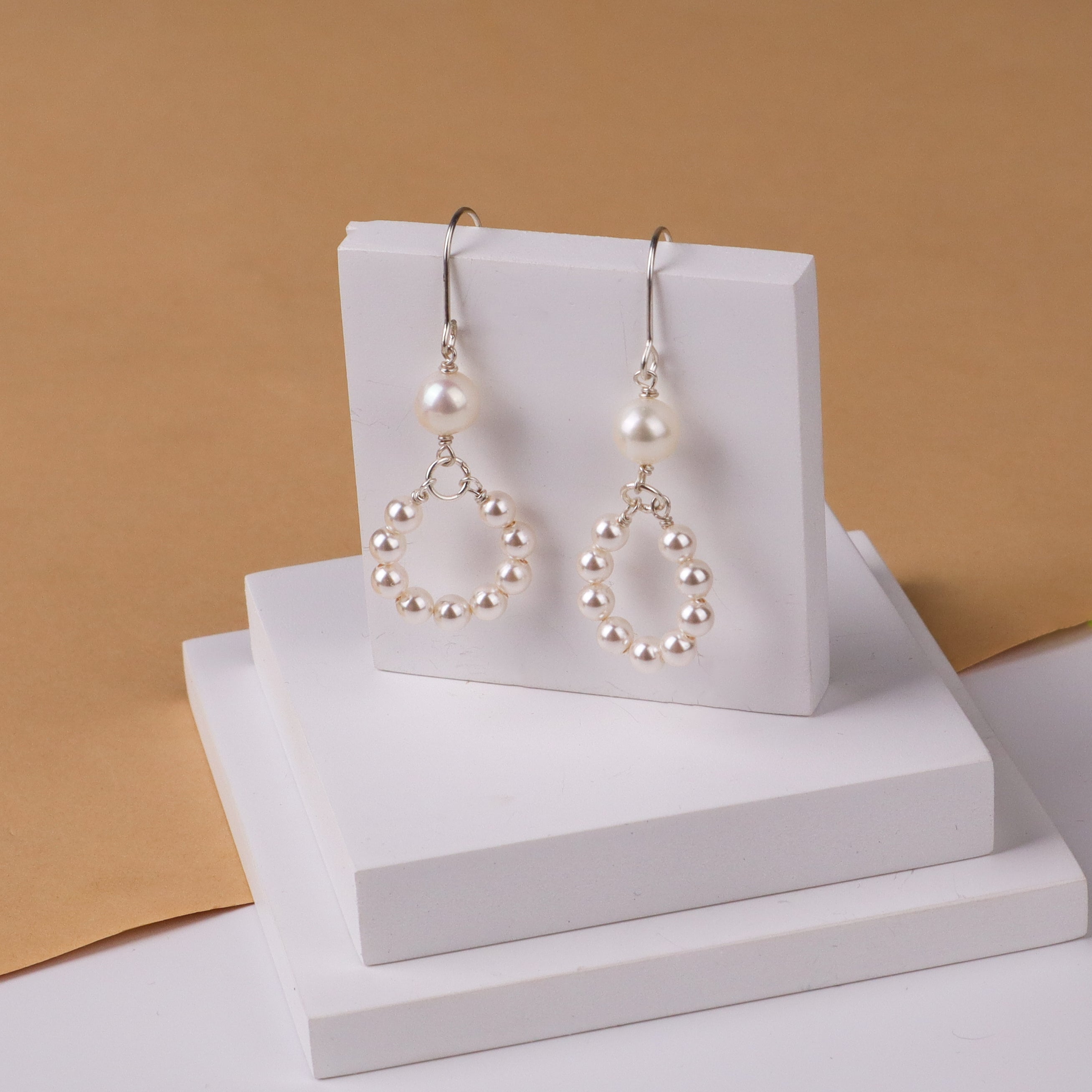 Silver Earring with Pearls