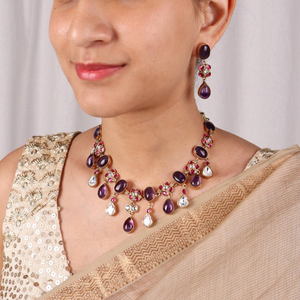 Model wearing 22K gold-plated fashion Set for a sophisticated and elegant jewelry look