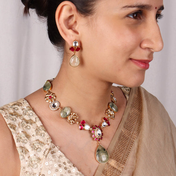 Model wearing 22K gold-plated fashion Set for a sophisticated and elegant jewelry look