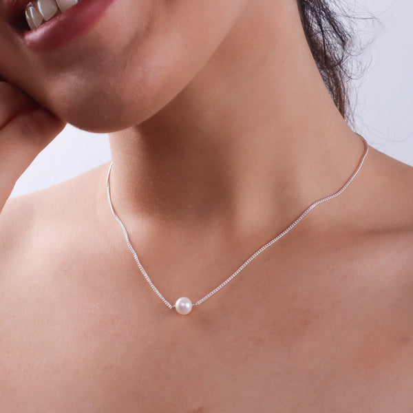 Elegant pearl necklace with single 8mm freshwater pearl