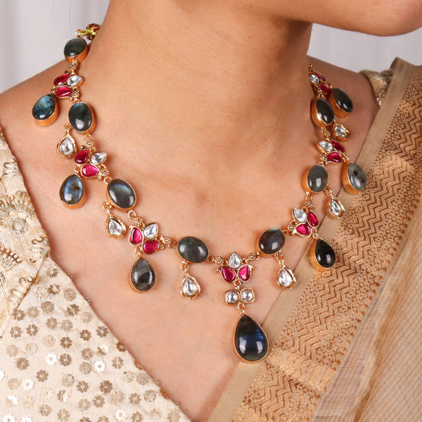 Model wearing 22K gold-plated fashion Set for a sophisticated and elegant jewelry look