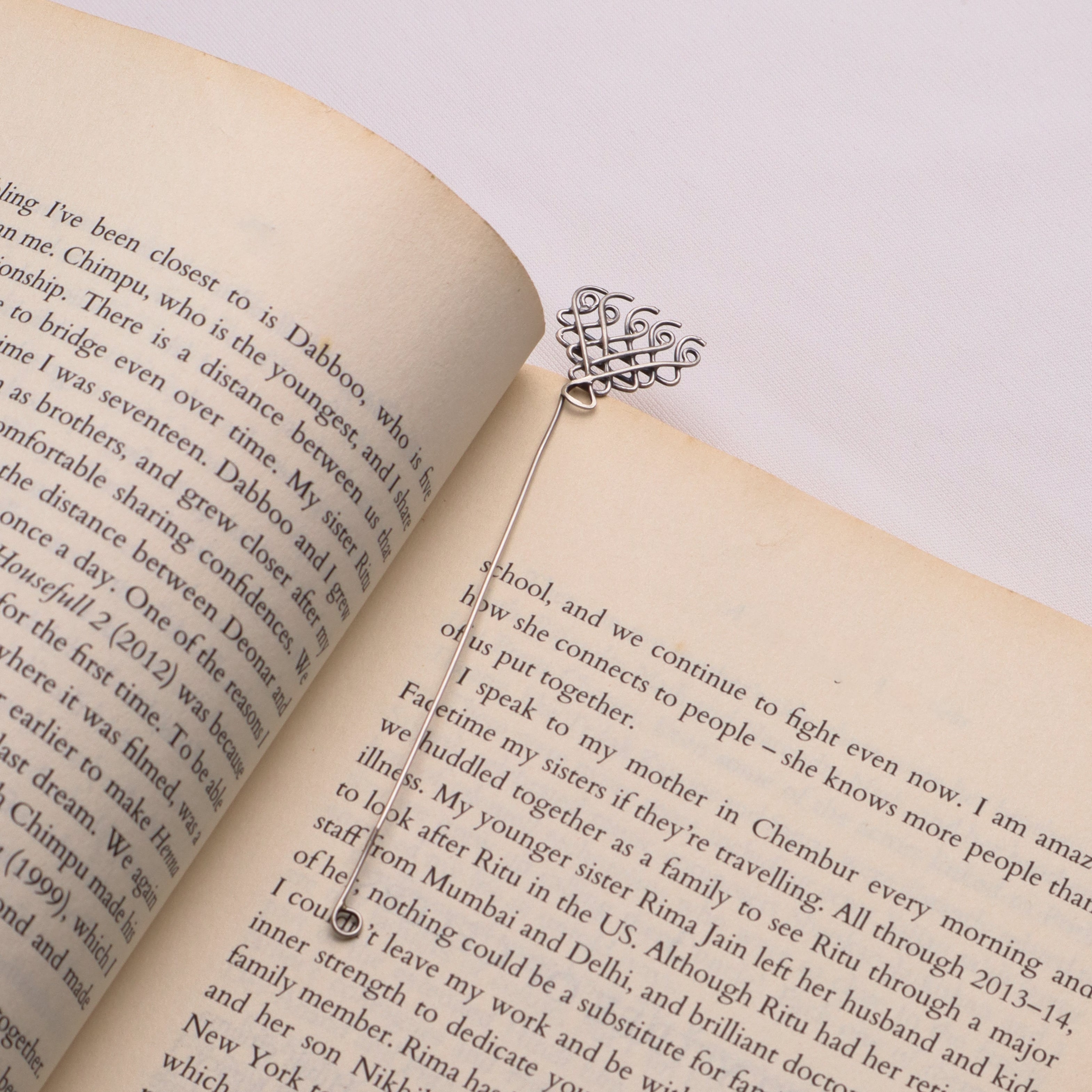 Saraswati Bookmark ( Motif size : Small )