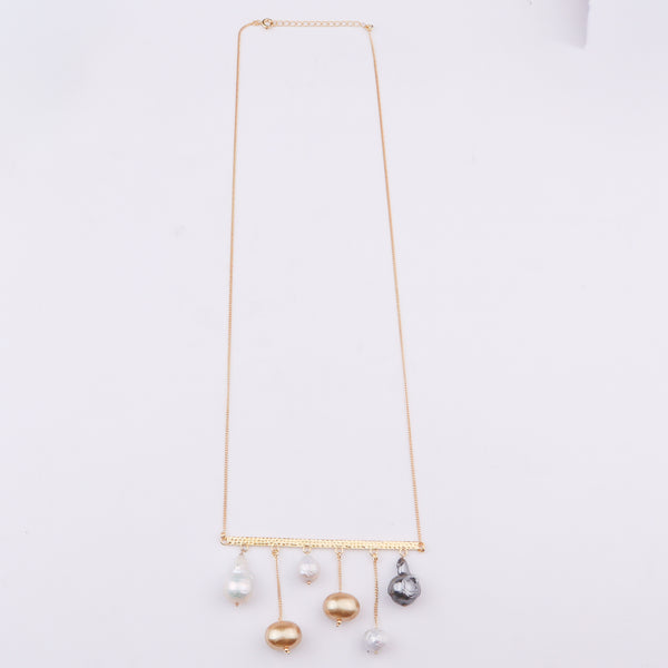 Gold necklace with baroque and freshwater pearls