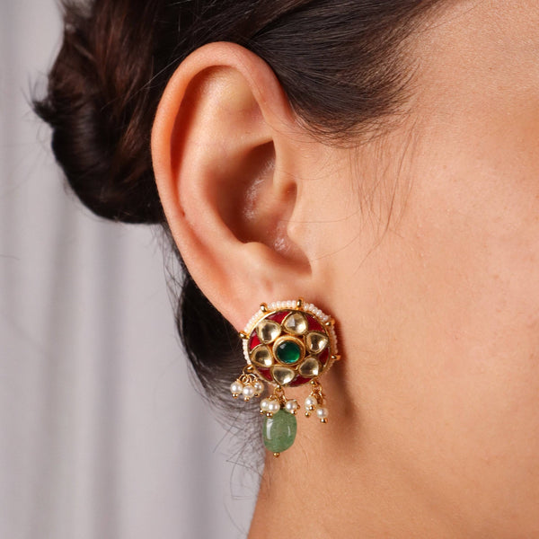 Model wearing 22K Gold Plated Fashion Set for a sophisticated and elegant jewellery look