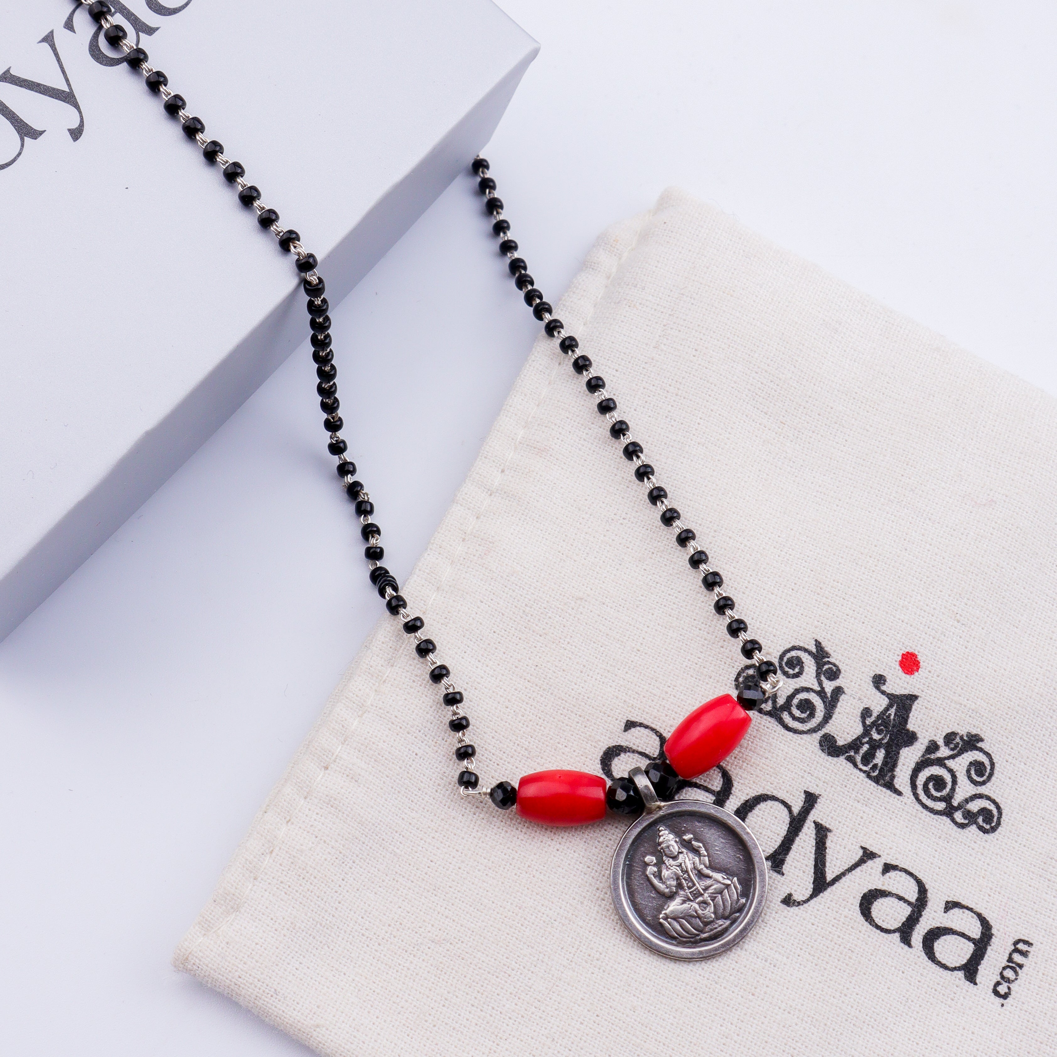 Coral Putali Mangalsutra