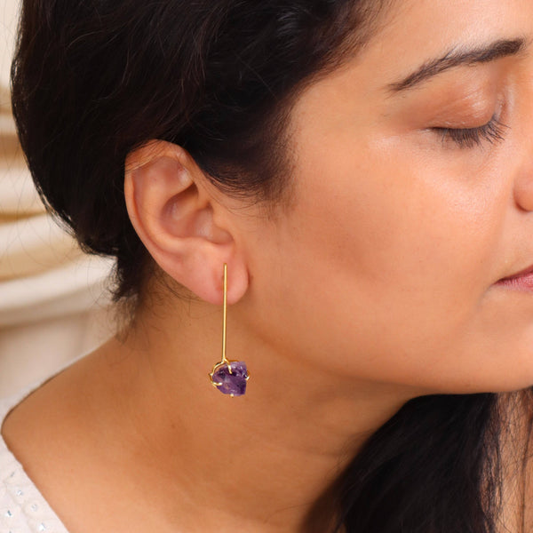 22K gold-plated fashion earring front view featuring an elegant design and premium 22K gold-plated finish