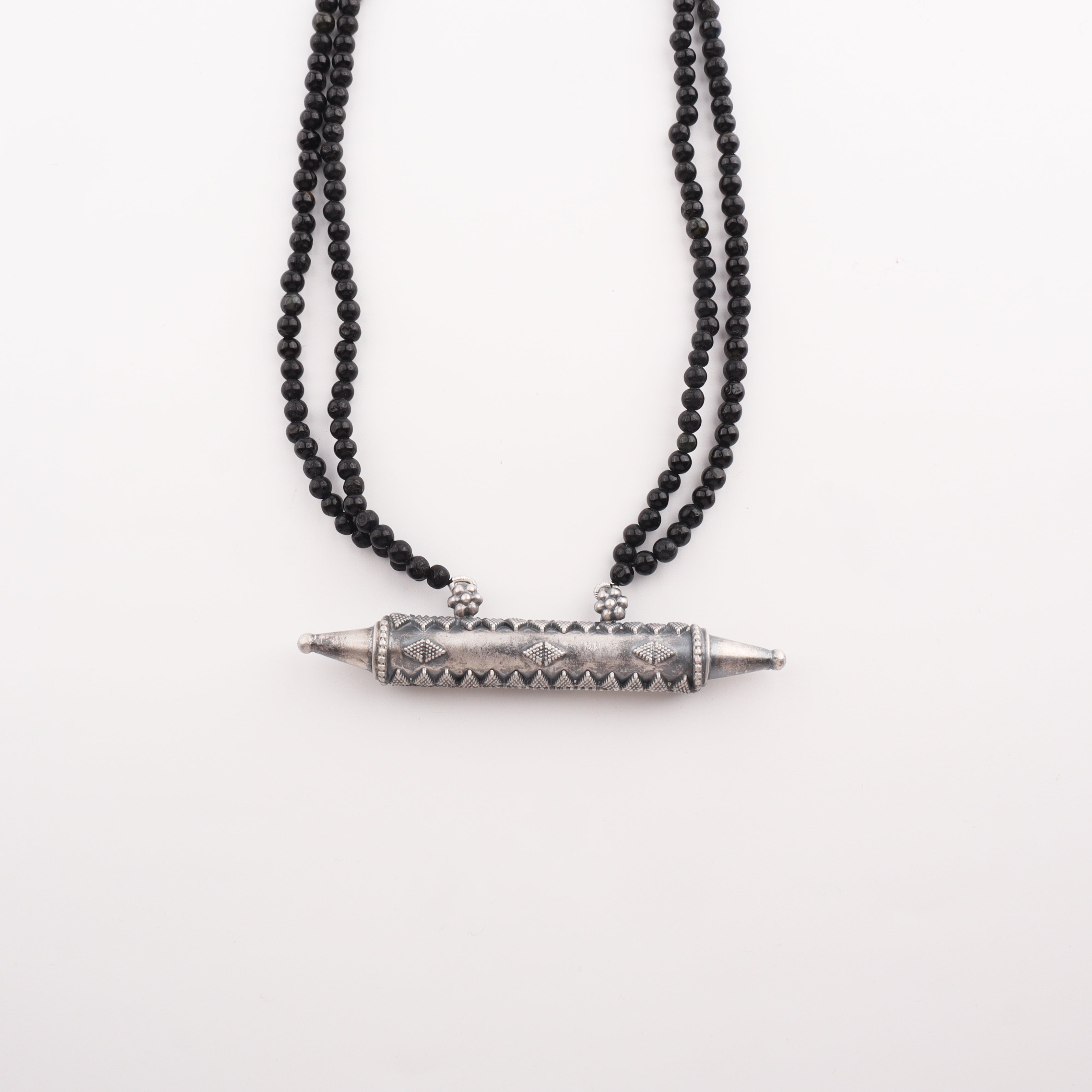 Taveej necklace with black tourmaline