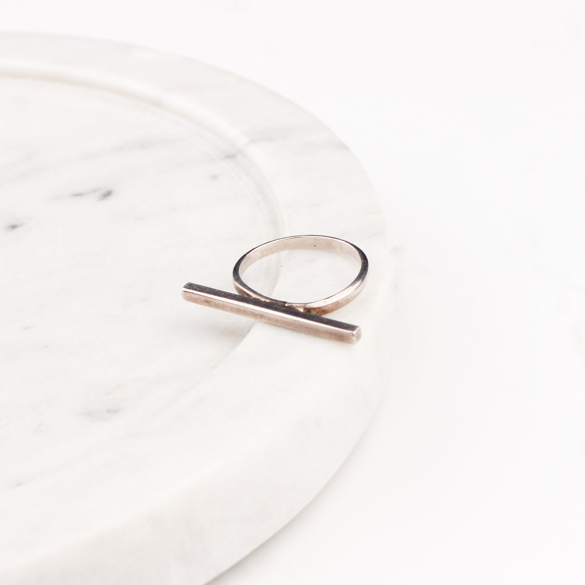 Classic Silver Ring : Line