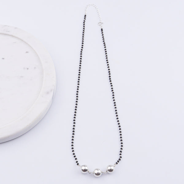 Small Classic Sarmanee Mangalsutra