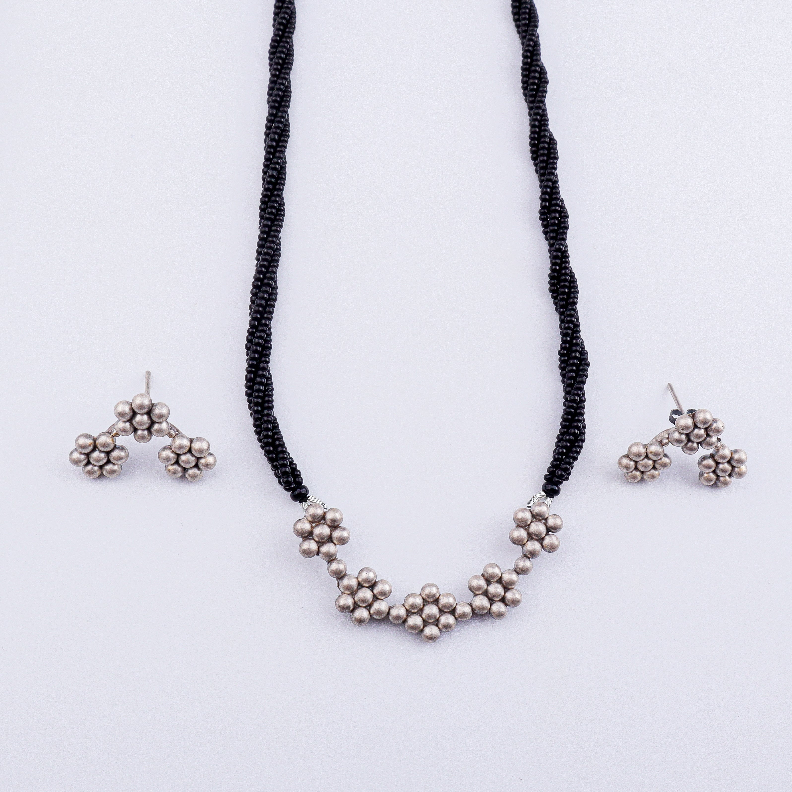 Kudi Basket Long Mangalsutra Set