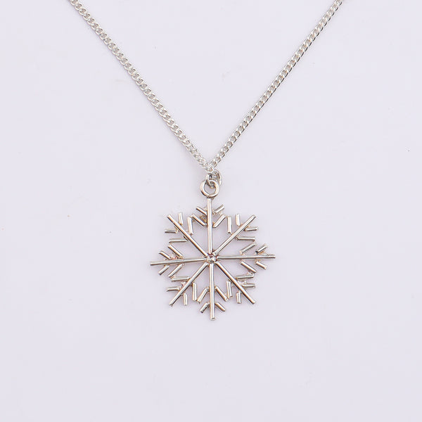 Sliver Snowflake Necklace