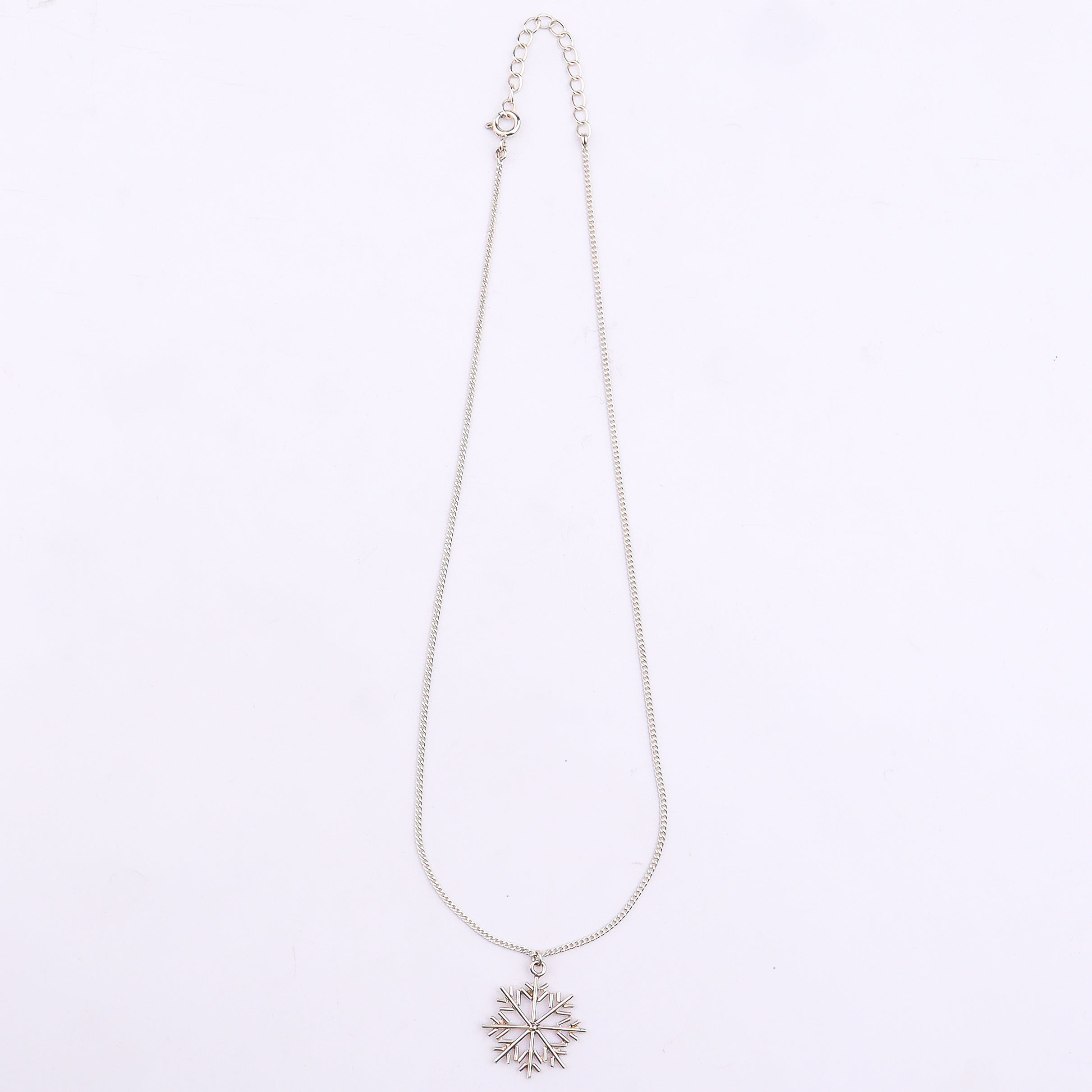 Sliver Snowflake Necklace