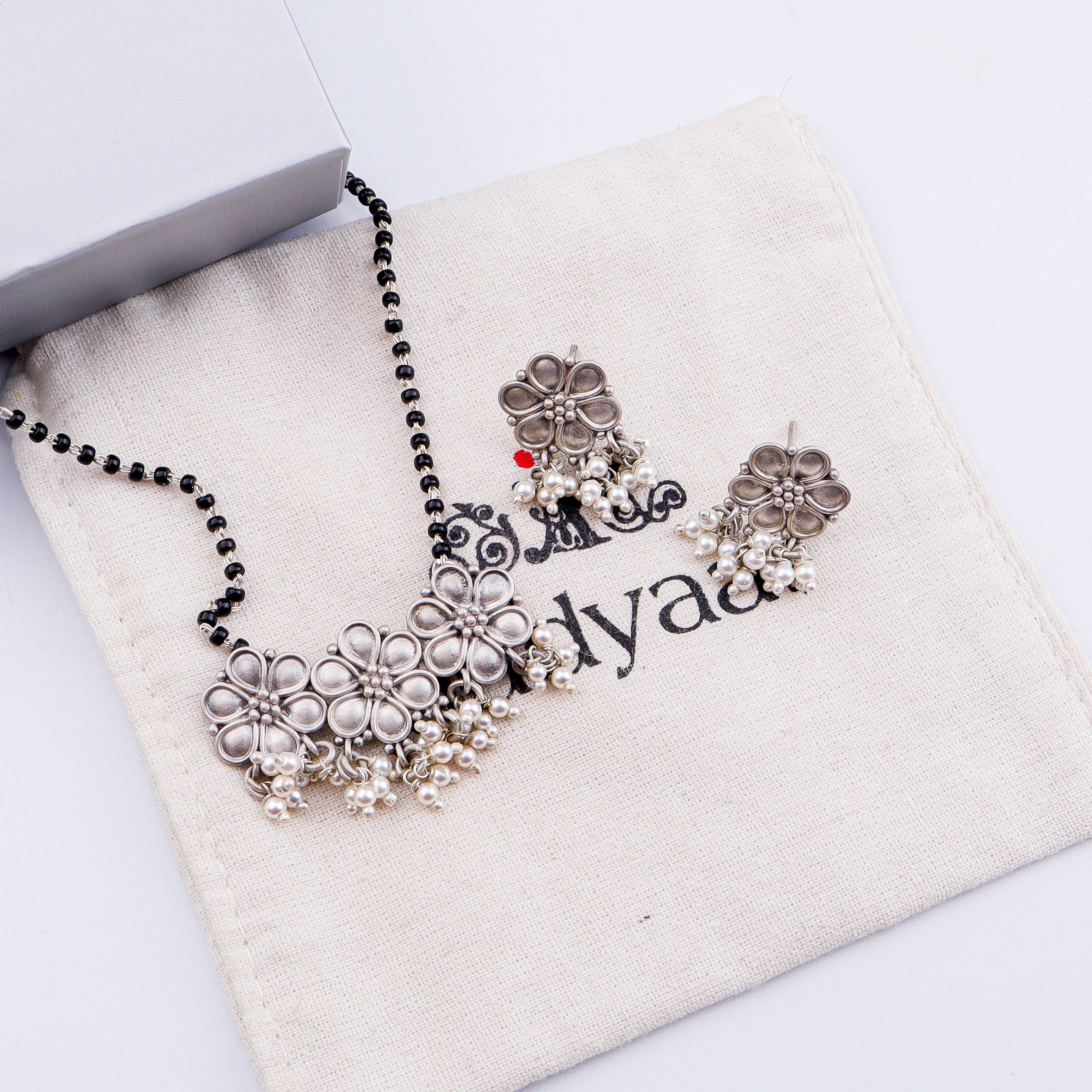 Bageecha Mangalsutra Set