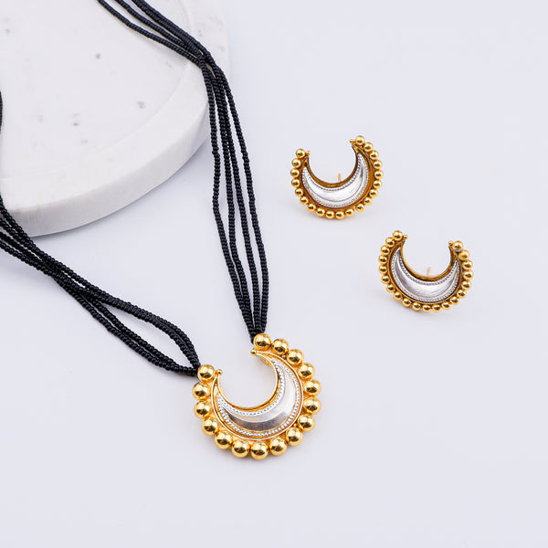 Chandrakor Mangalsutra Set