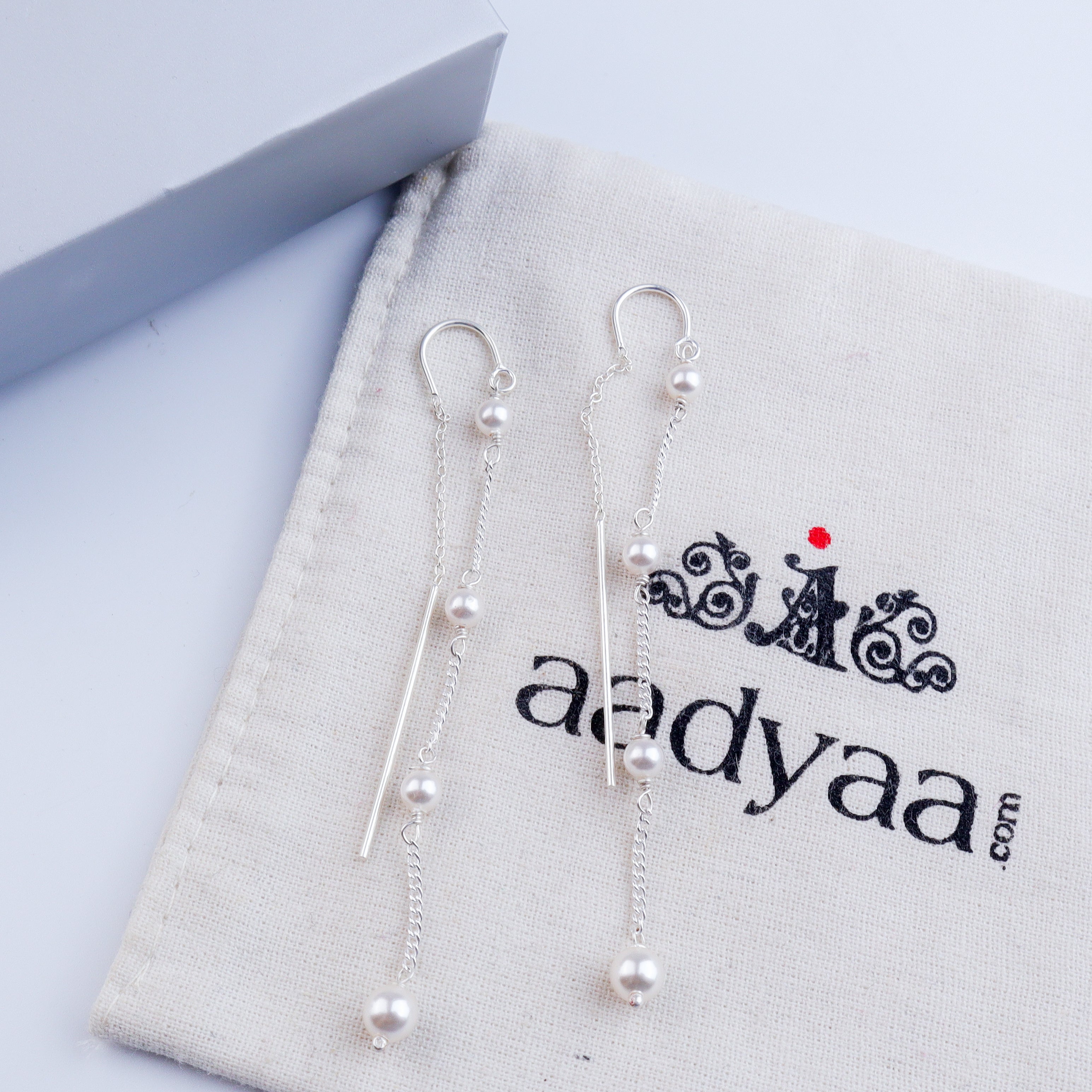 Silver Sui Dhaaga Earring