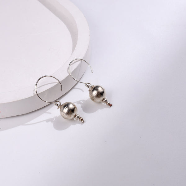 Silver bead earrings with minimalist design for jewelry accessories