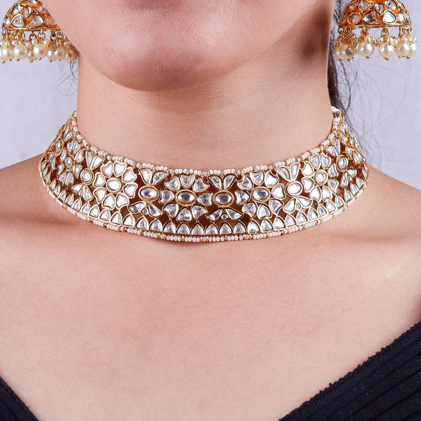 Model wearing 22K gold-plated fashion Set for a sophisticated and elegant jewelry look